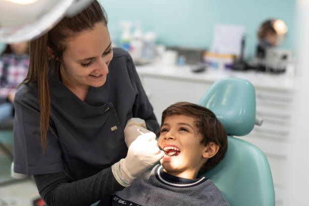 Best Emergency Dental Extractions in Cottageville, SC